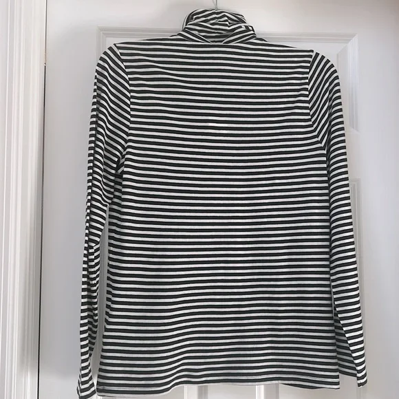 J. CREW NWT Black and white striped turtleneck size L 100% cotton - Picture 2 of 6